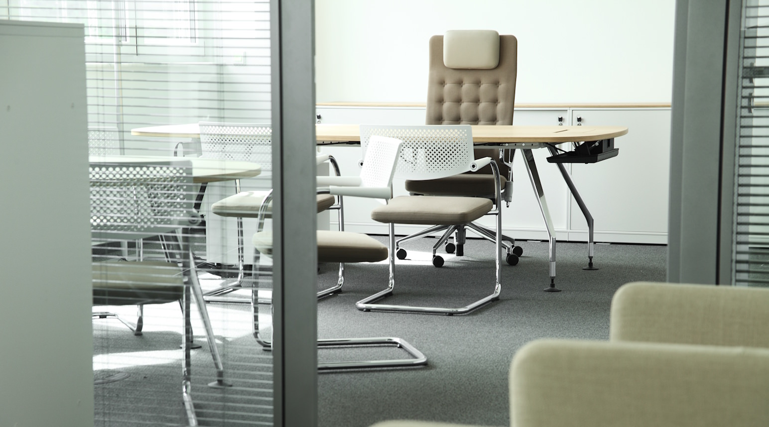 OBJEKTcontract, Büroeinrichtungen und Planung in Heidelberg